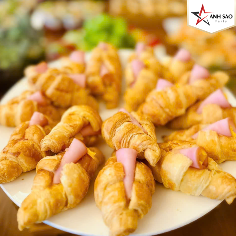 Dịch vụ đặt tiệc teabreak giá rẻ TP.HCM: Giải pháp tiệc trà tối ưu ngân sách cho doanh nghiệp